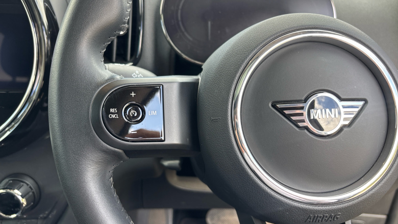 MINI Countryman 1.5 Cooper Classic Premium Plus 5dr Auto Petrol Hatchback